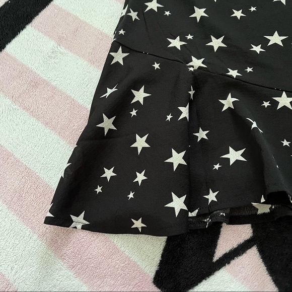 Star Ruffle Skirt - Picture 7 of 13